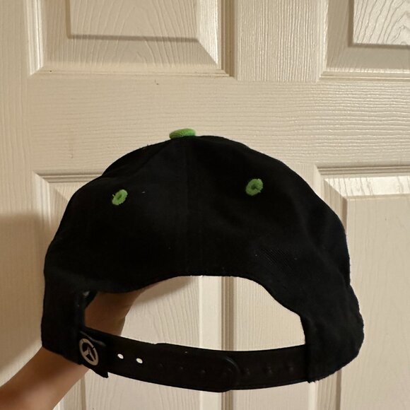 Overwatch - Lucio Special Edition Snapback Hat - Picture 4 of 4